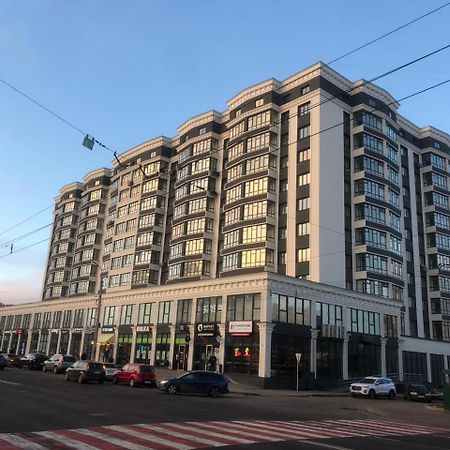Апартаменти В Центрі На Шевченка Khmelʼnytsʼkyy Exterior foto